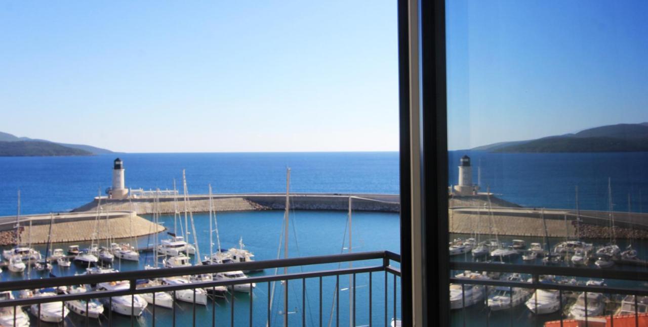 Lustica Bay Magnolia Apartment ติวัต ภายนอก รูปภาพ