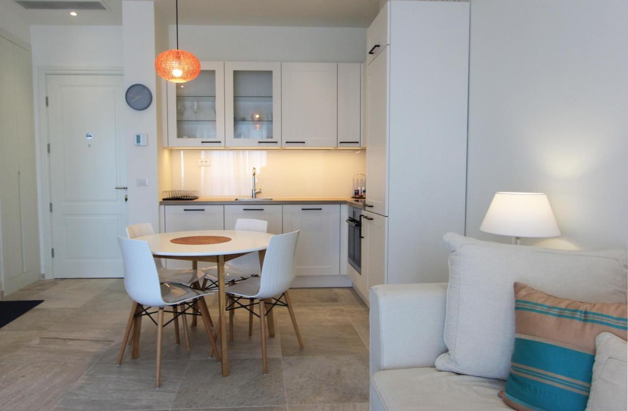 Lustica Bay Magnolia Apartment ติวัต ภายนอก รูปภาพ
