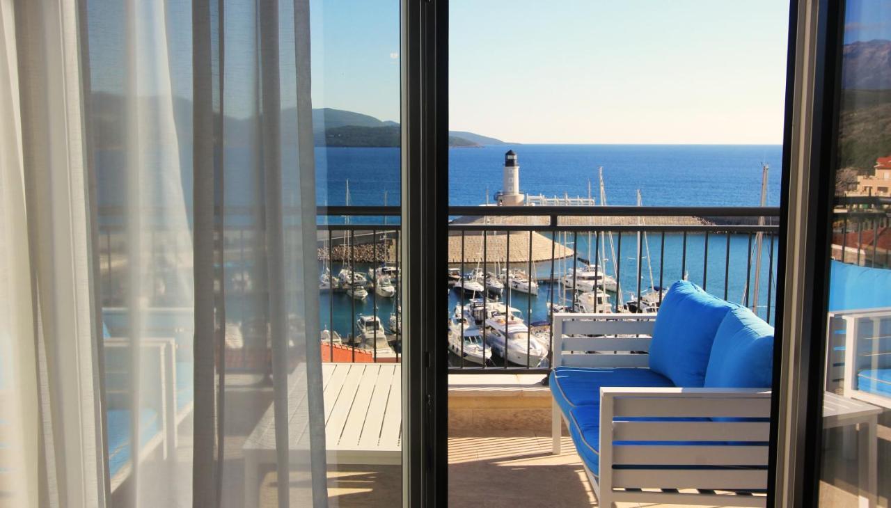 Lustica Bay Magnolia Apartment ติวัต ภายนอก รูปภาพ