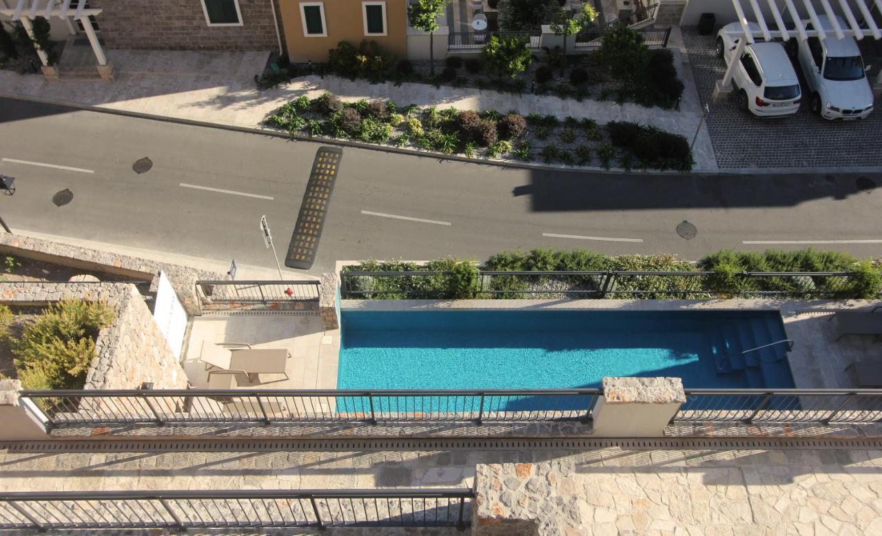 Lustica Bay Magnolia Apartment ติวัต ภายนอก รูปภาพ